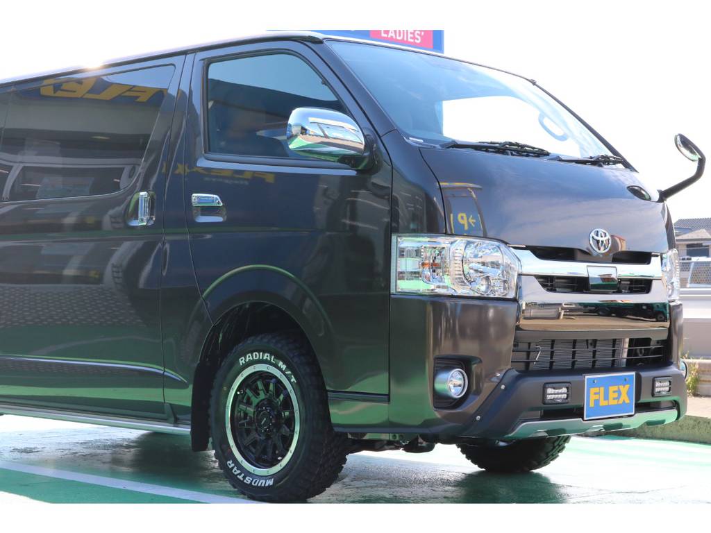 TRDフロントスポイラーに50TH限定カラーの組み合わせ！決まってます！！