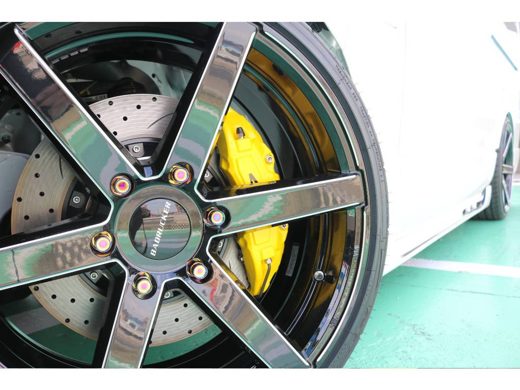 ４１５ＣＯＢＲＡ　ＢＲＡＫＥＳＹＳＴＥＭ　なんと６ポッド！！！　ローターはドリルドとスリットのハイブリッドデザイン♪