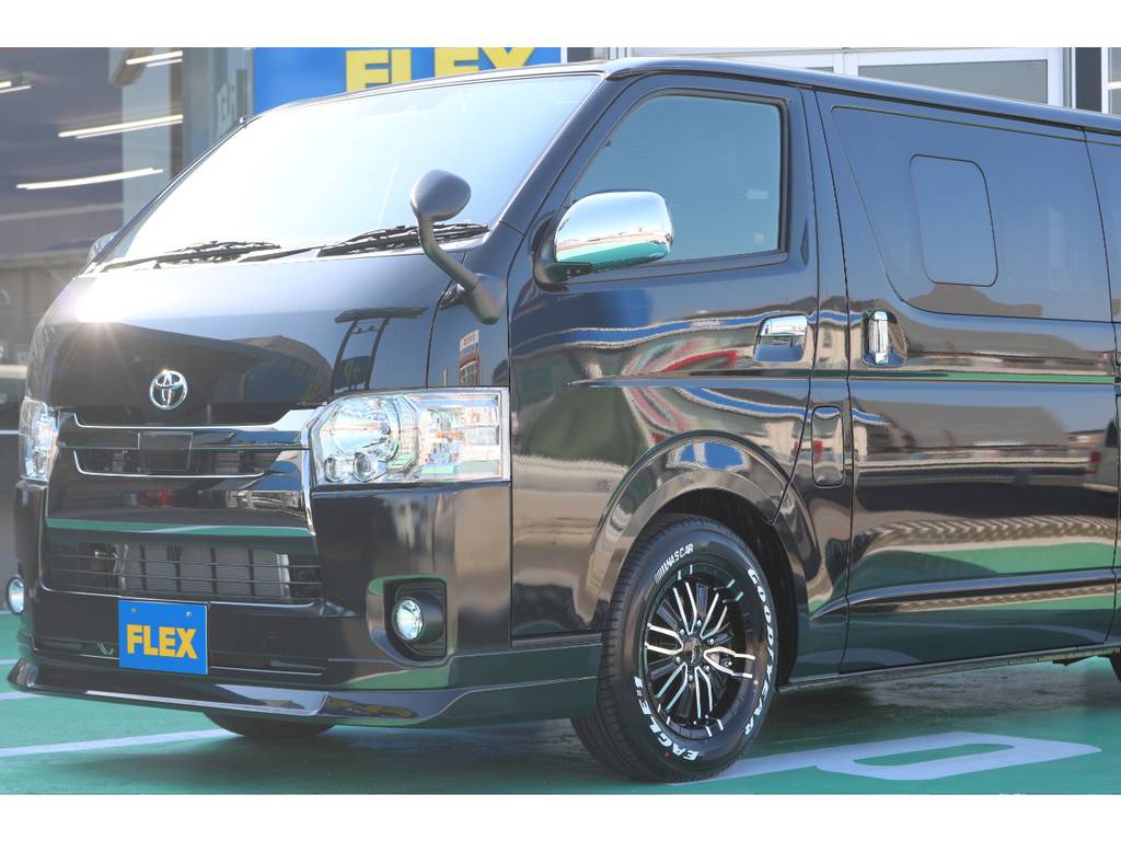 どの角度からもかっこよく決まっております！