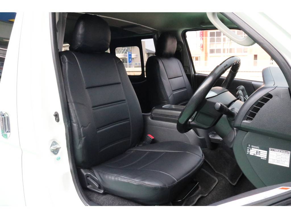 運転席＆助手席のシートカバーを新品を装備！
