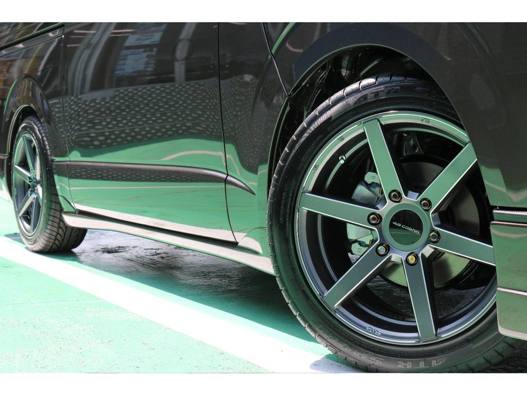 鍛造チタンカラーナットで決まってます！！