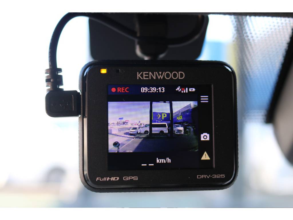 Ｋｅｎｗｏｏｄドライブレコーダーを装備！安心して走行出来ます。