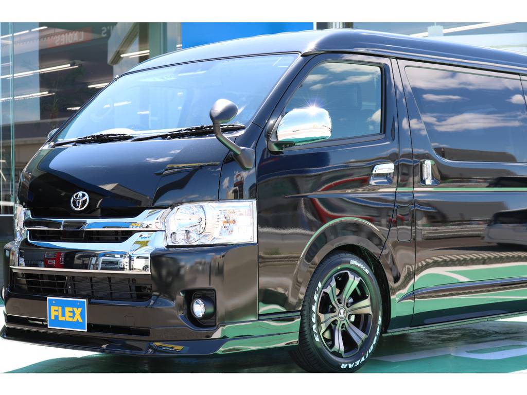 FLEXならではのカスタム満載車両となっております！ぜひ一度ご来店下さい！