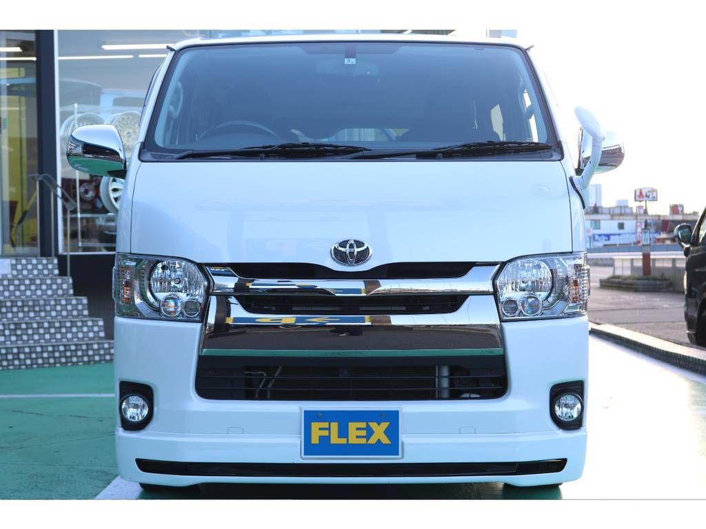 メーカオプションのLEDヘッドライト完備♪