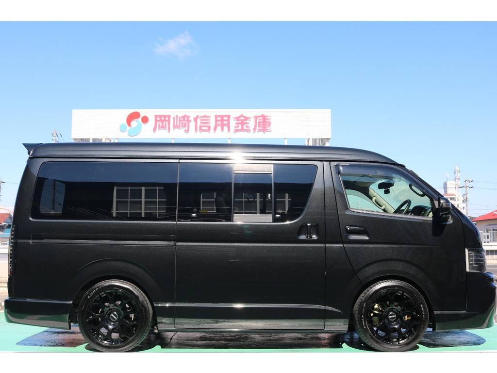 連絡はハイエース名古屋店まで！