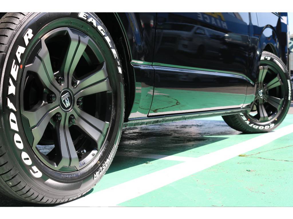 GOODYEARのナスカータイヤで決まってます！！
