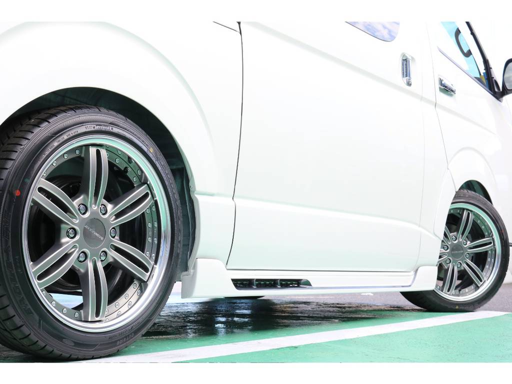現車はもっと輝いて見えます！！　是非ご来店にて下さいませ！！