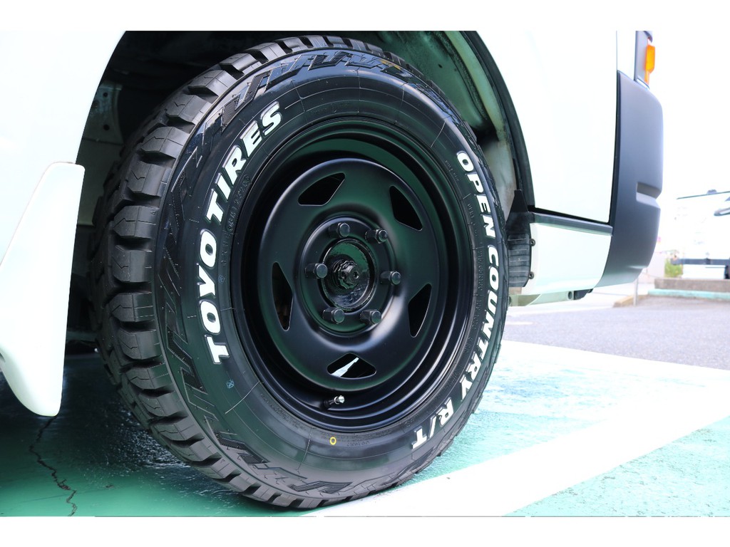 TC01（マットブラック塗装）/TOYO オープンカントリーをインストール！！