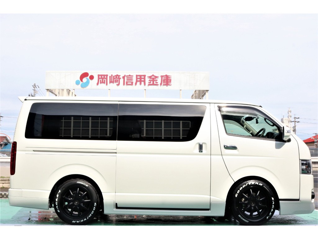 高年式・低走行と車両コンディションはＧＯＯＤ！