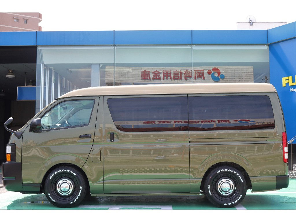 珍しい車両カラーなのでご近所でも有名になれるかもしれません♪