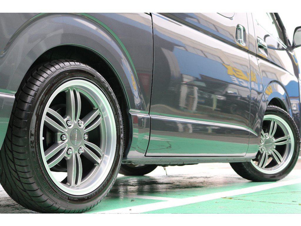 大きい車体ですが、小回りが非常によく効きます！！