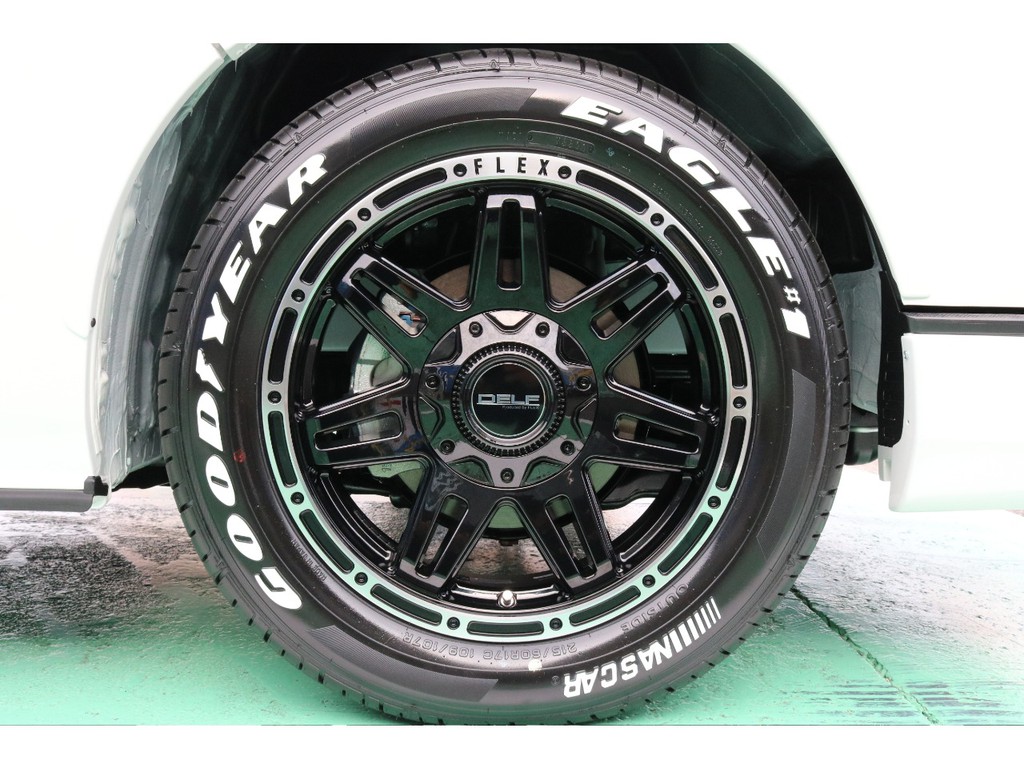 ホイールは新作ＤＥＬＦ０４！黒で決まっております！