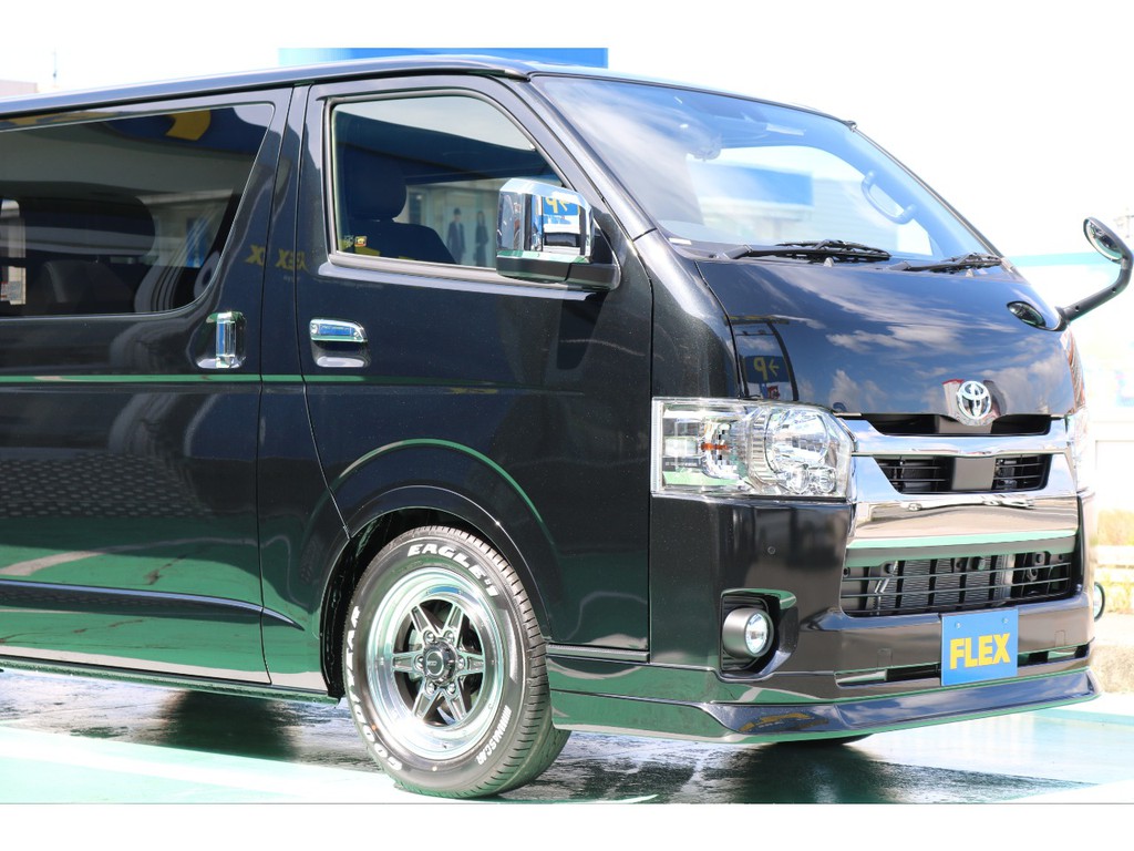 新車ハイエースバン・ダークプライムⅡガソリンとなります