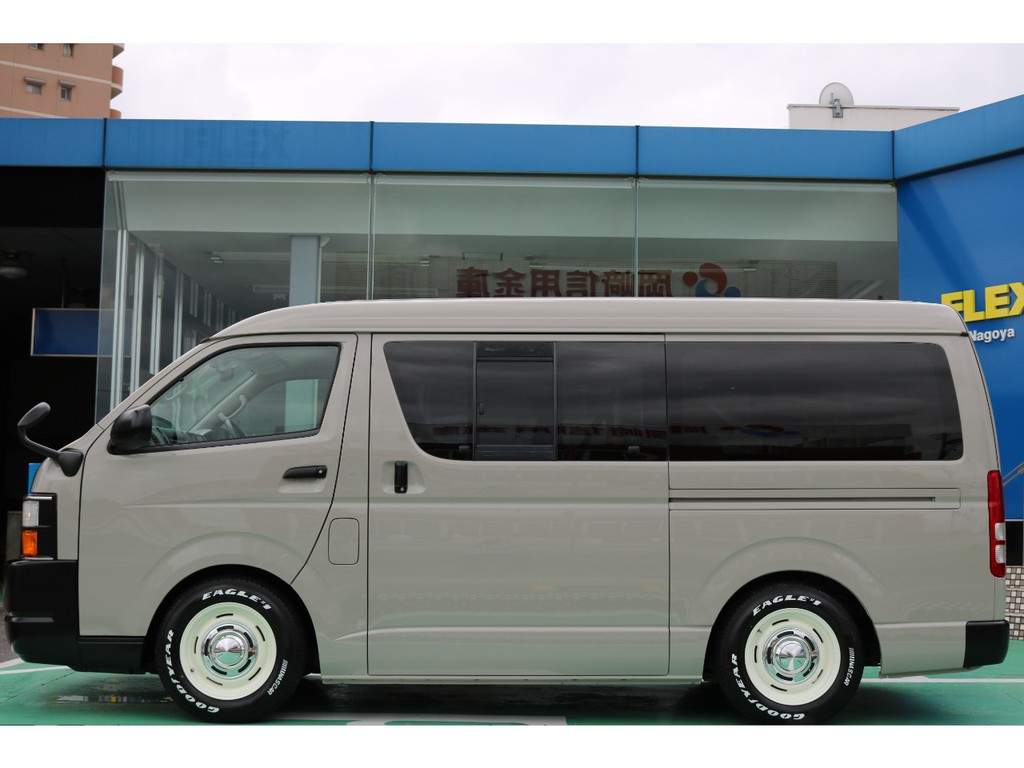 ローダウン施工を行う事で乗り降りも非常に快適♪