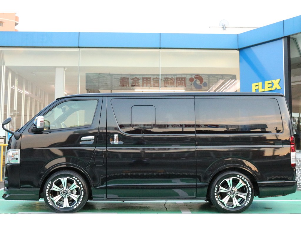 リーガルフェンダーも装着しておりますので車高も低く見えてカッコイイ仕様で仕上がりました♪