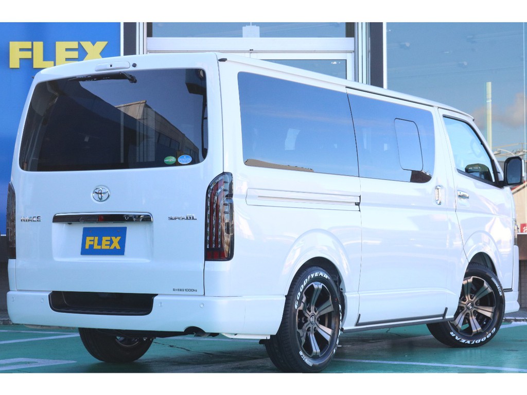 ＦＬＥＸオリジナルＬＥＤテールランプの装着です！