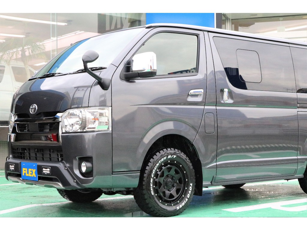 特別仕様車のダークプライムがベース車両となっております☆