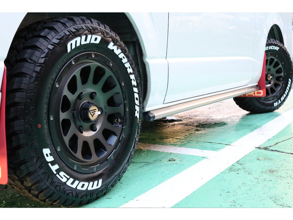 高年式のディーゼル４ＷＤをワイルドにカスタム！