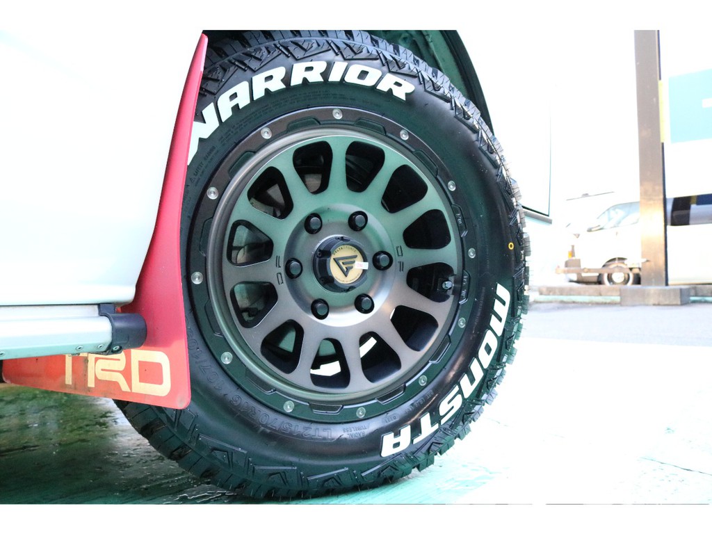 新品デルタフォース16inchを装着！