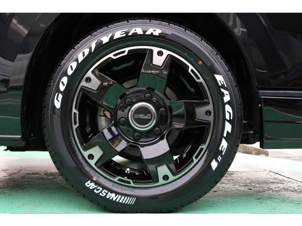 新品ＤＥＬＦ０３の１７インチを装着！