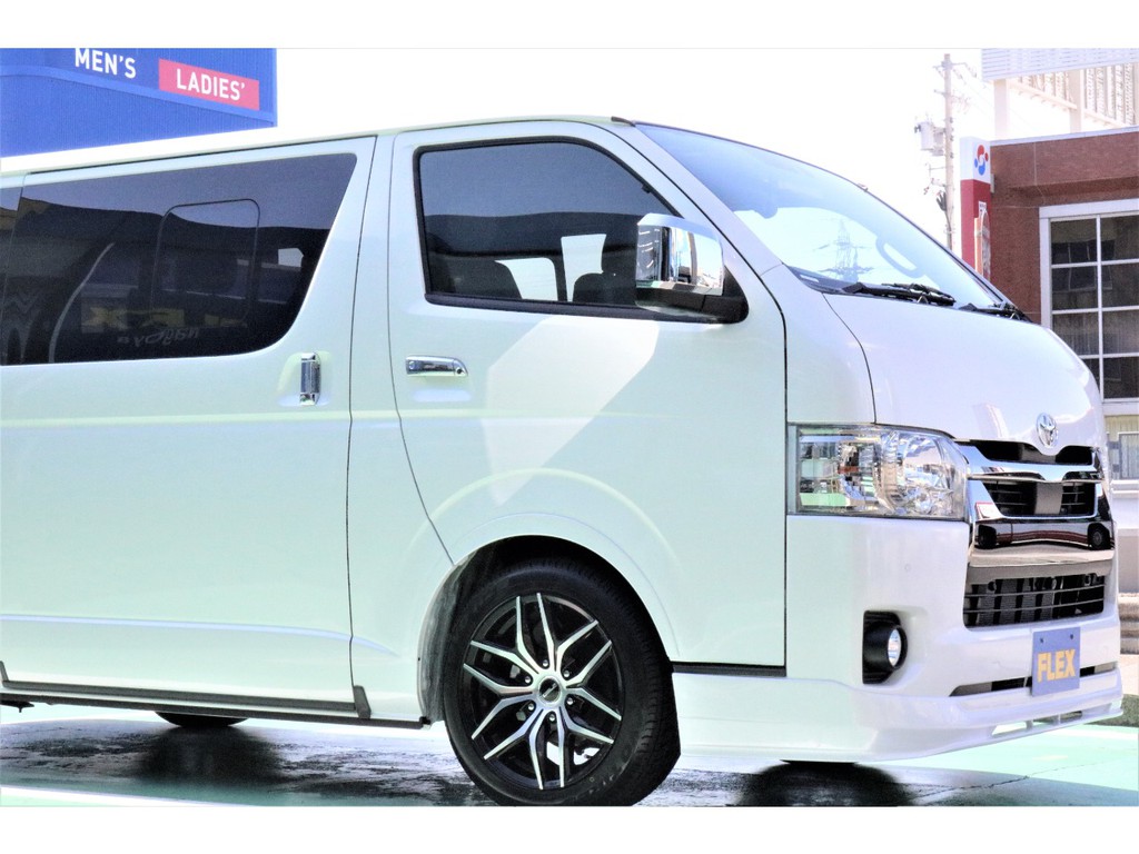 今回のお車にもFLEXオリジナルパーツ多数インストールさせて頂きました！