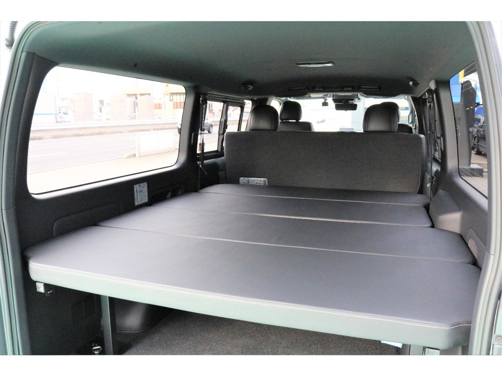 オリジナルベットキット装着済み！車中泊をお楽しみいただけます♪
