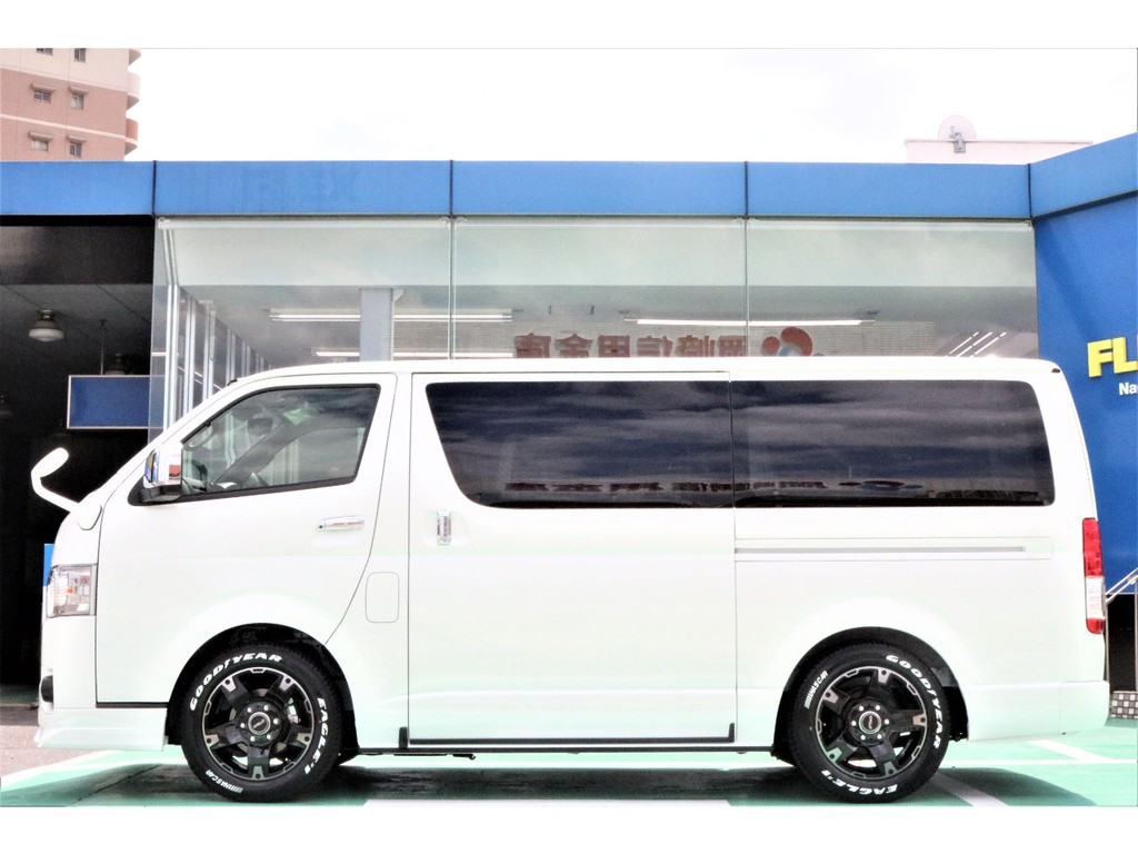 アウトドアでも大活躍の4WDを即納車両でご用意させて頂きました！