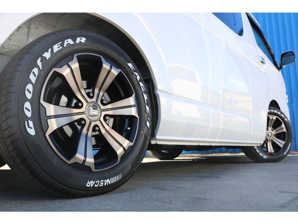 ＦＬＥＸアーバングランデホイールにグッドイヤーナスカータイヤの組み合わせ♪