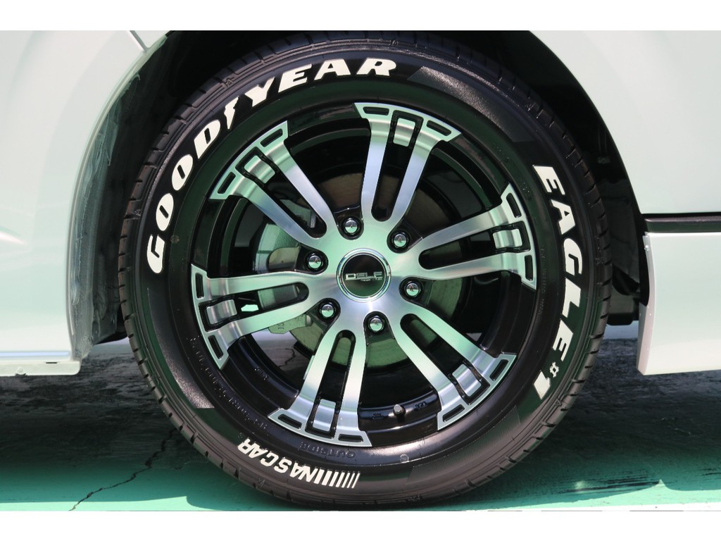 定番の組み合わせgoodyear　ナスカータイヤ！！