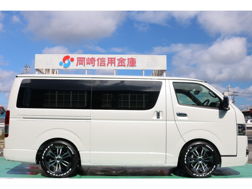 見た目・実用性のバランスを考慮して2インチローダウン♪