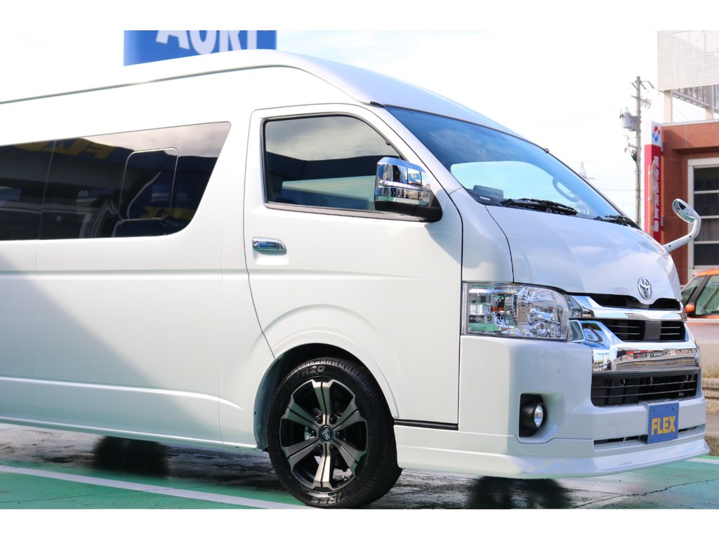 ＦＬＥＸオリジナル【DelfinoLine】フロントリップスポイラーで引き締まったお顔周りに！