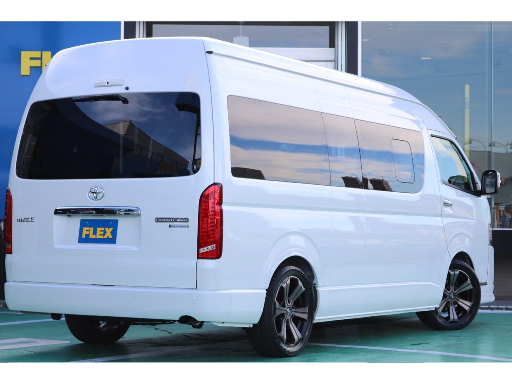 デジタルインナーミラーも装着済み！