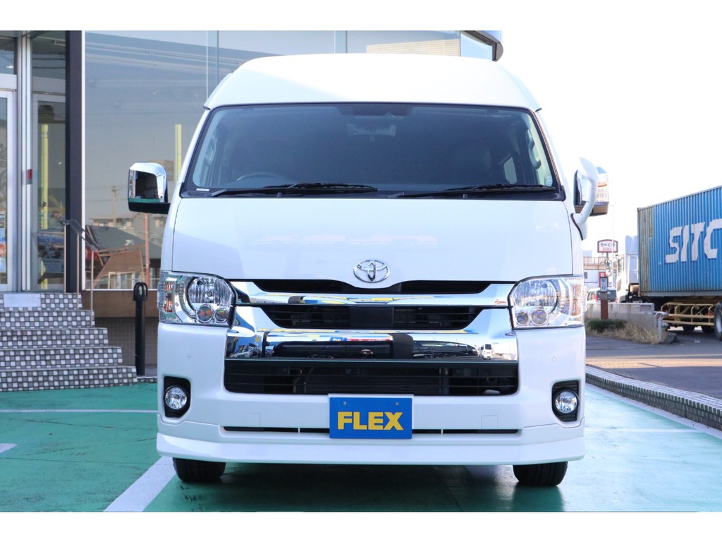 インテリジェントクリアランスソナー、TSS、LEDヘッドライト、デジタルインナーミラーなどのメーカーオプションも多数装着済みです！