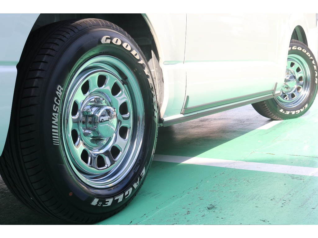 グッドイヤーナスカー 16inchを装着済み！