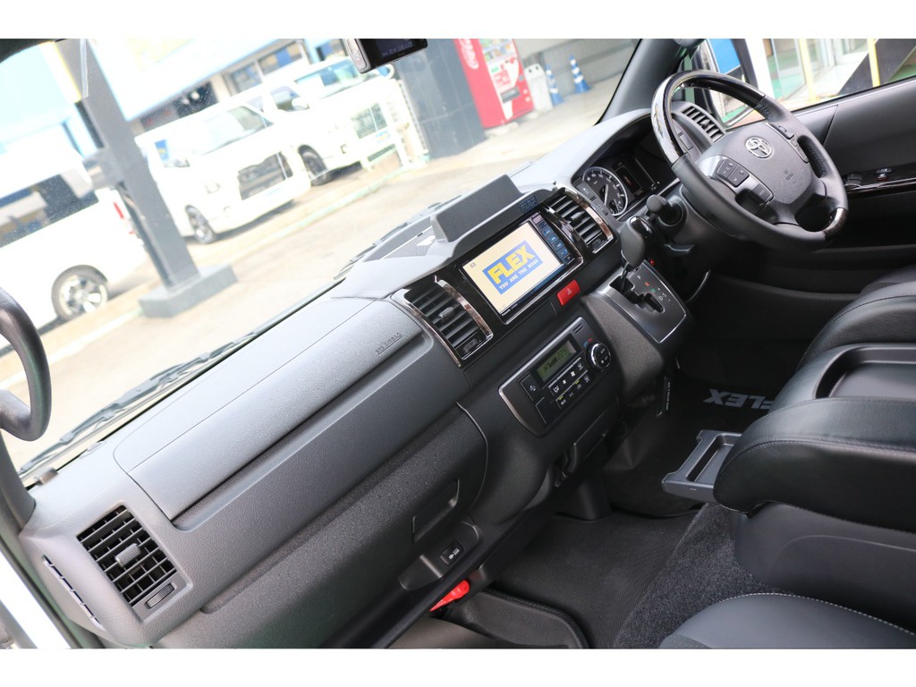 見通しの良いコックピットは運転もしやすい！