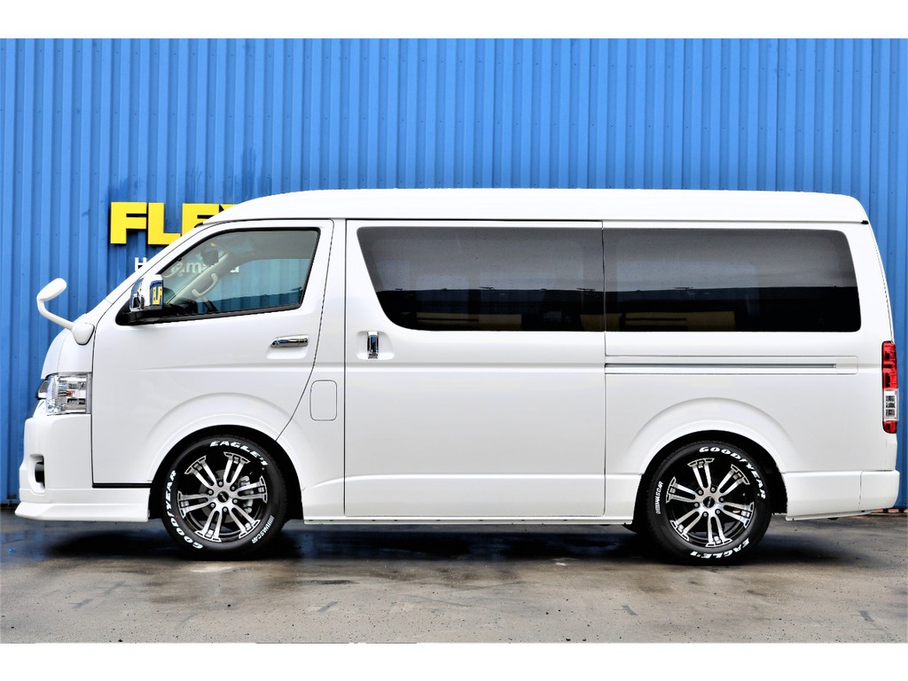 電動パワースライドドア、２インチローダウン、ＦＬＥＸホイールＤＥＬＦ０２、グッドイヤーナスカータイヤ、ＦＬＥＸオーバーフェンダー、ＦＬＥＸフロントスポイラー♪