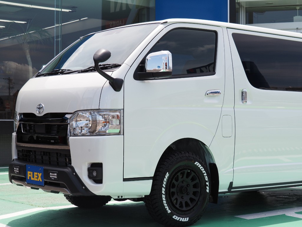 純正ガッツミラーに加え、トヨタセーフティーセンス、インテリジェントクリアランスソナー装備です！