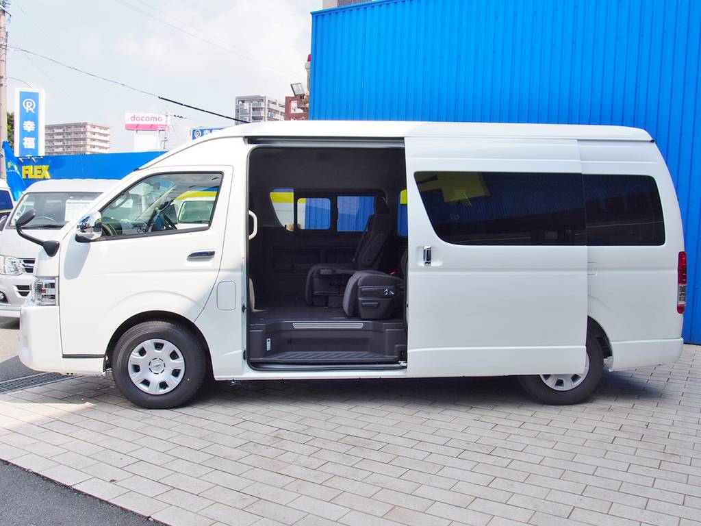 ローダウンも可能です！！ローダウンをした場合、車高公認取得致しますので車検も安心です♪