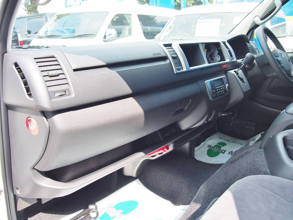 運転席・助手席エアバック付き！