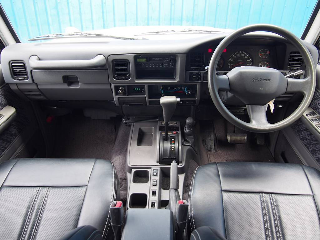 平成７年式　3000ｃｃ　ディーゼルターボ　ＳＸワイド　走行１５６，０００ｋｍ