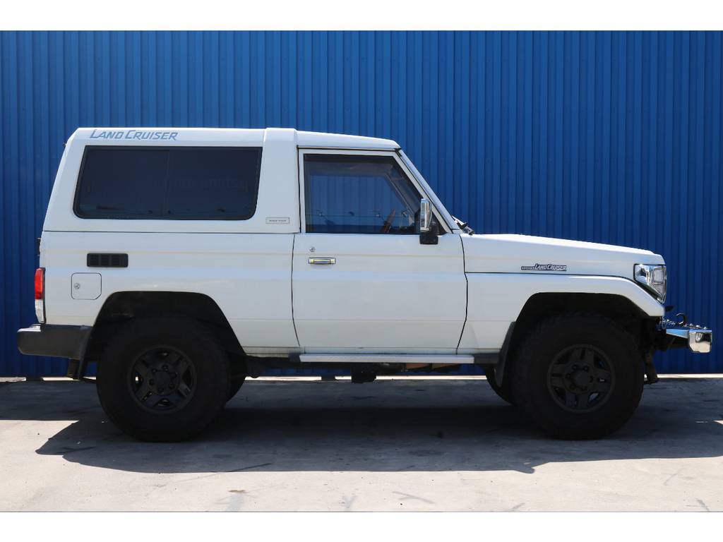 トヨタ ランドクルーザー70 4.2 ZX FRPトップ ディーゼル 4WD