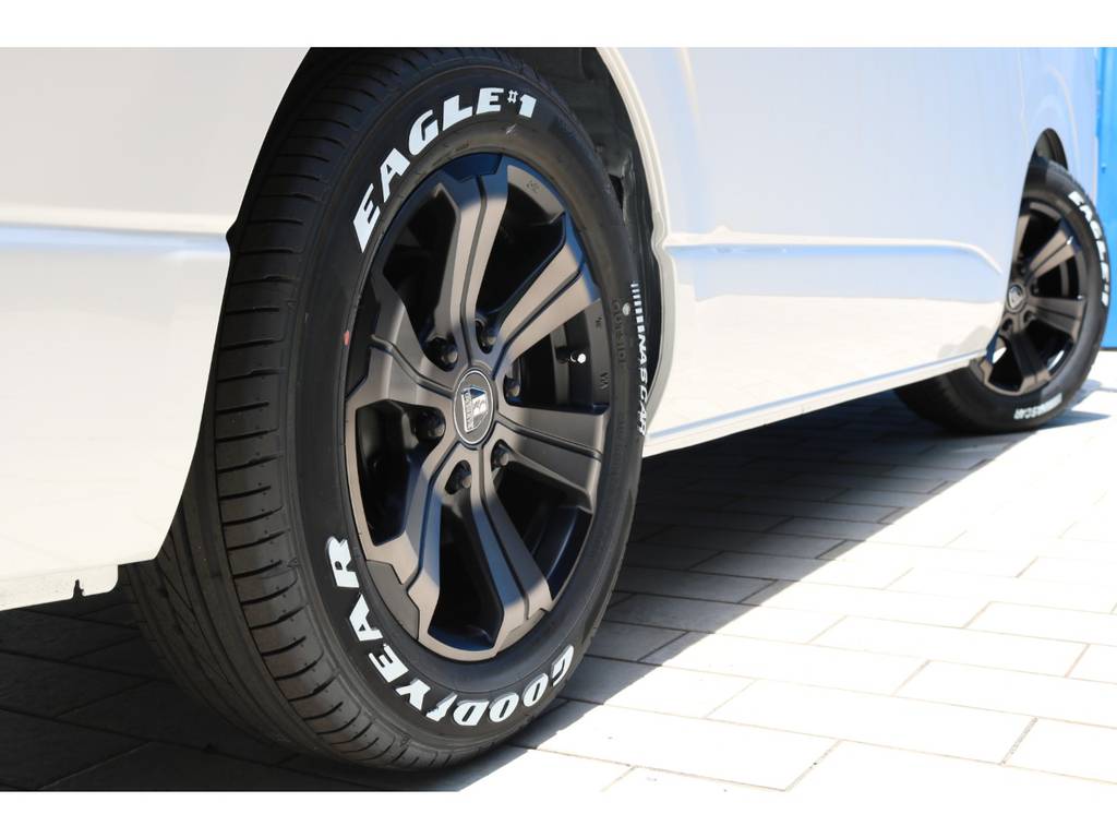 ＦＬＥＸオリジナルカラー　バルベログランデ17ＡＷ＆ナスカータイヤ！