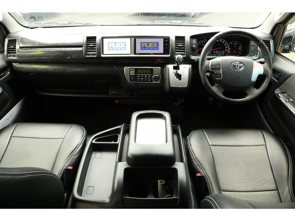 新車　ハイエースＷ　ＧＬ　２７００㏄　ガソリン