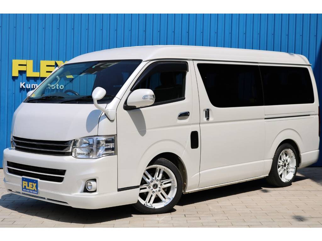 ワンオーナー3型後期ワゴン入庫致しました！！細部までこだわった内外装フルカスタム車です♪