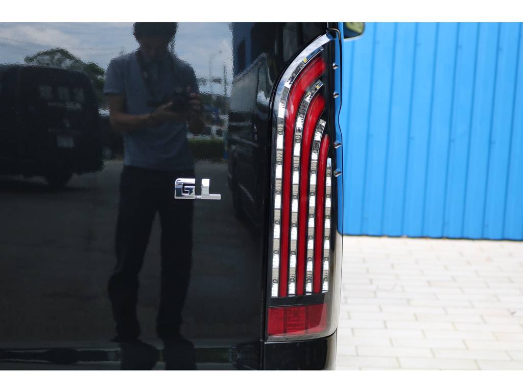 ＦＬＥＸ　煌きＬＥＤテールランプ！