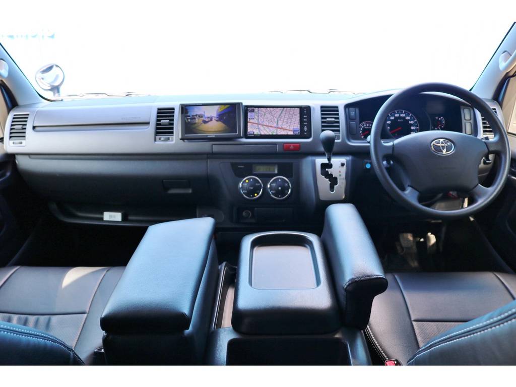 平成２５年式　ハイエース　ワゴン　ＧＬ　２７００ｃｃ　ガソリン　走行１１，３００ｋｍ　車検たっぷり　平成３２年１月まで