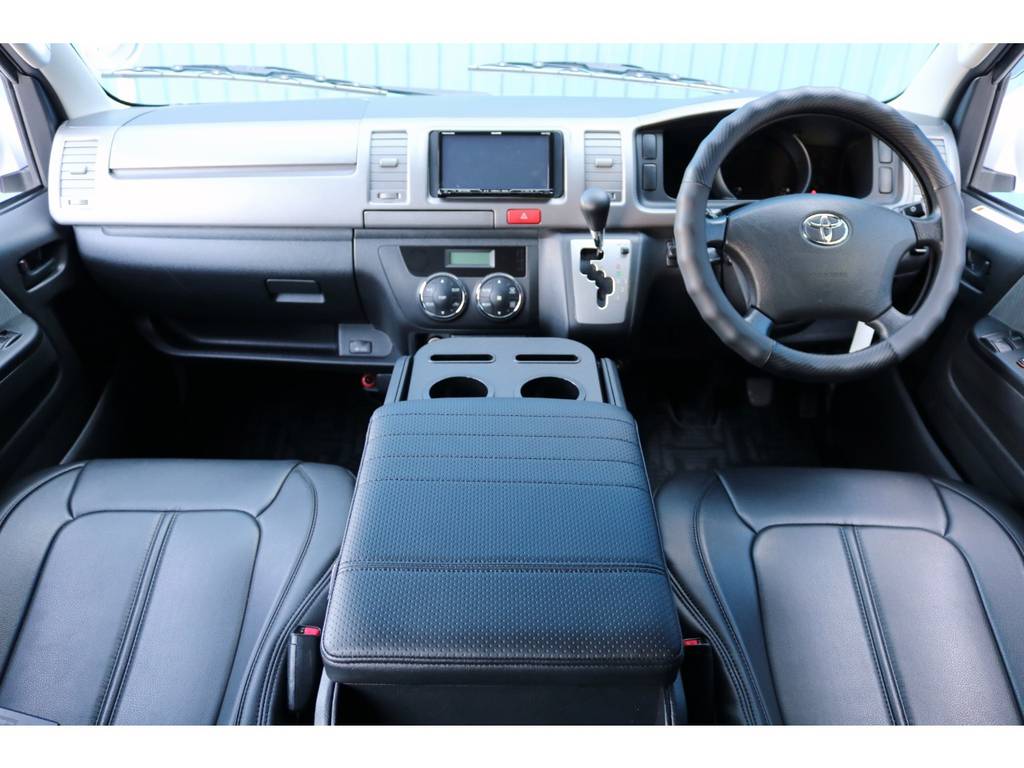 平成２４年式　ハイエースＶ　スーパーＧＬ　３０００ｃｃ　ディーゼルターボ　２ＷＤ　走行７７，４００ｋｍ　車検残平成３１年６月まで