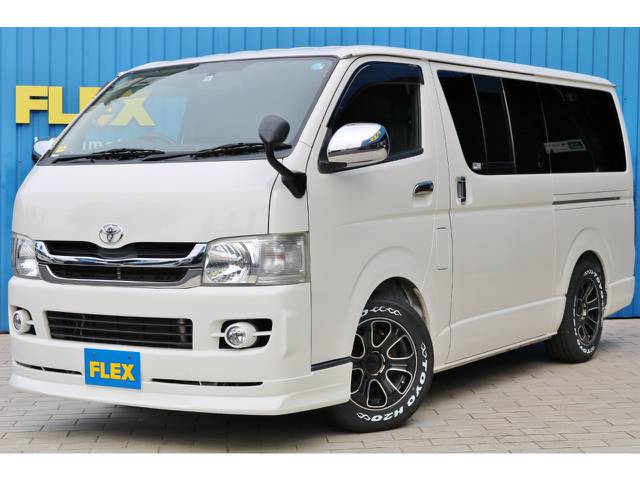 お求めやすい2型ガソリン車が入庫致しました！！ボディーカラーは人気のホワイト♪