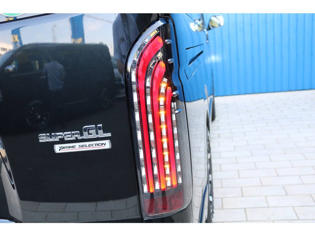 新品ＦＬＥＸ煌きＬＥＤテールランプ！
