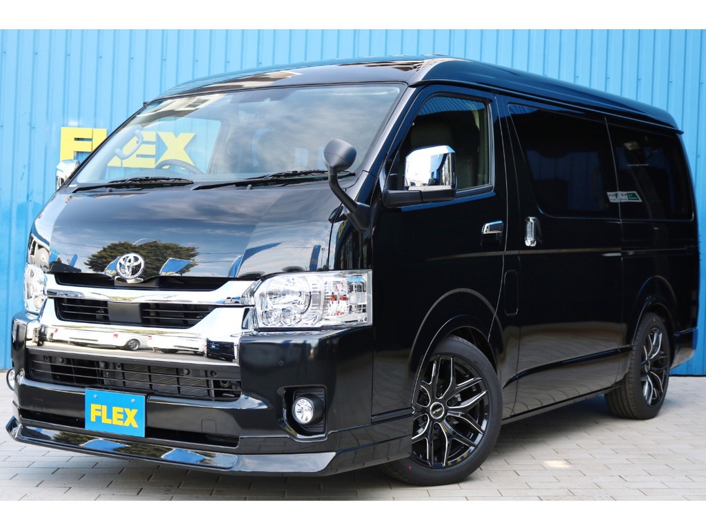 未登録新車！ＦＬＥＸオリジナルシートアレンジ アレンジラウンジ５αが入庫！トリプルモニターパッケージも組み込み、更に内外装フルカスタムしました！